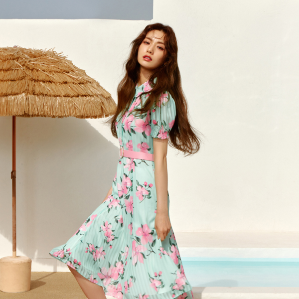  인기있는 샤틴 SATIN 나나 착용 퍼프 슬리브 빈티지 플라워 원피스 S212B640-60 ···