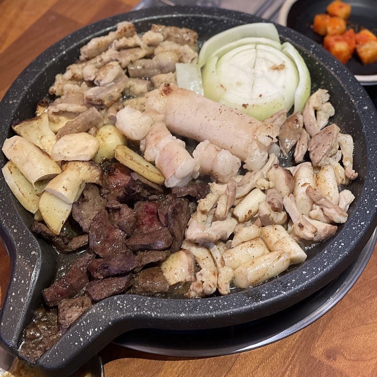  [신사역 곱창] 79한우곱창대창_꽉찬 곱의 진수를 맛보다!