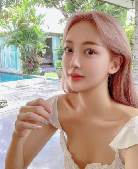  리더의 연애 김흥수 문야엘 영앤리치 금수저 얼짱시대출연 커플매칭 프로필 나이 재산 출연작품 드라마 영화 사진 인스타그램 가족관계 연매출5억 다이아몬드판매 세공