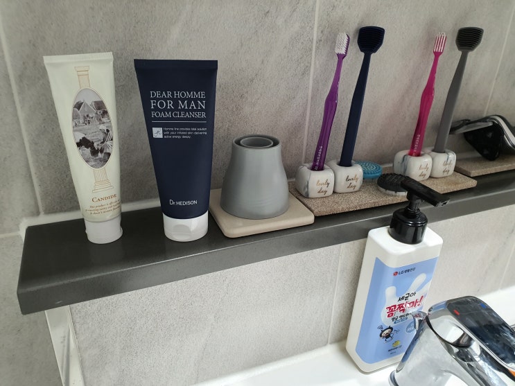  남성전용 폼클렌저, 향기 좋은 저자극 남성화장품 : 닥터헤디슨 멀티 폼클렌저