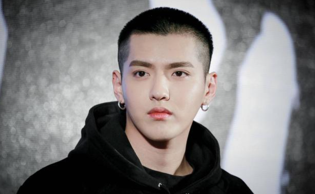 중국 EXO前멤버 크리스 SNS 계정 폐쇄 중국 EXO前멤버 크리스 SNS 계정 폐쇄