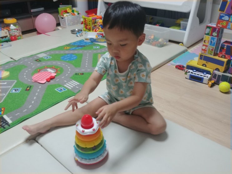  아이랑 보물찾기 단순한 놀이지만 열렬하게