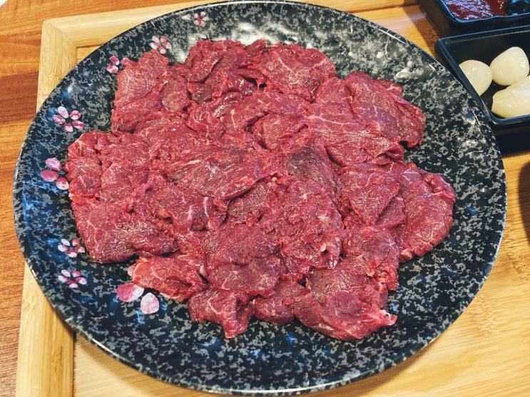   군산시 수송동 육:사심 肉:思心