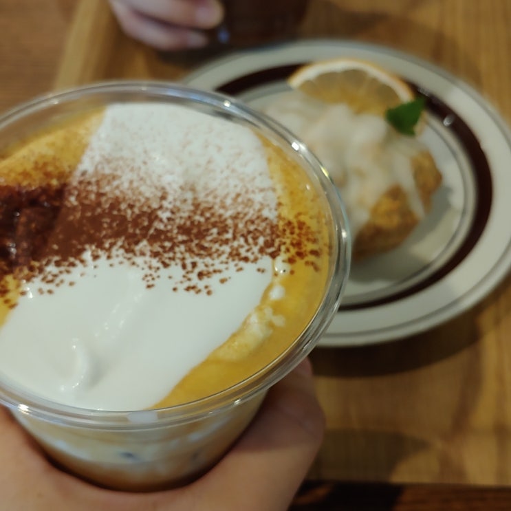  여의도 카페 추천 비엔나커피 맛집 서울커피 주차가능