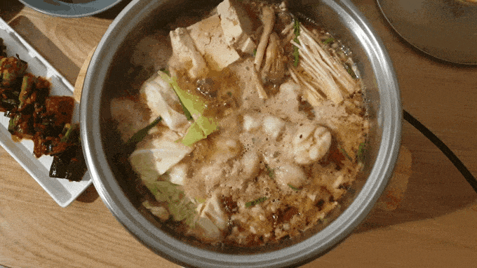  후쿠오카의맛을 그대로 가져온 대창전골 맛집입니다::못골낙곱새