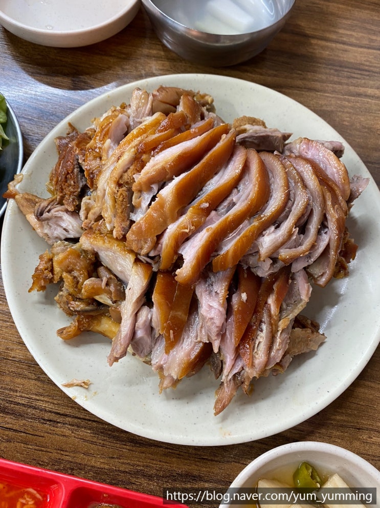  동대입구 맛집! 장충동 인생 족발 [ 뚱뚱이할머니집 ]