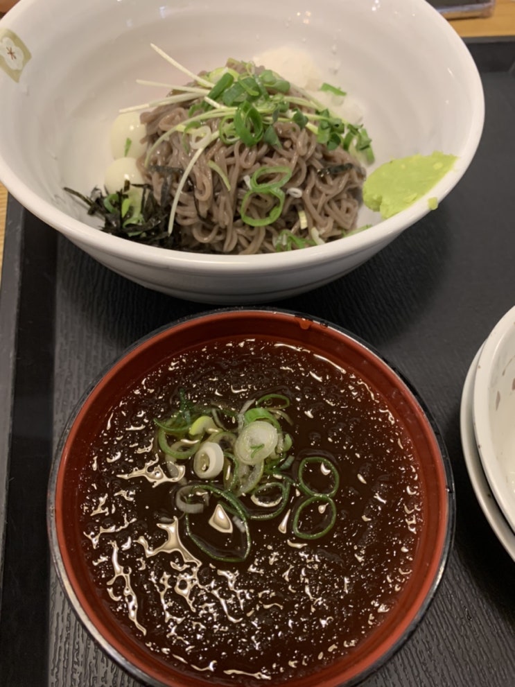  줄 서서 먹은 전민동 소바공방 , 맛은 있는데 인스타맛집이라고