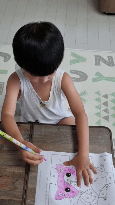  엄마표한글교재로 6살 아이와 글자 '이' 공부한 후기