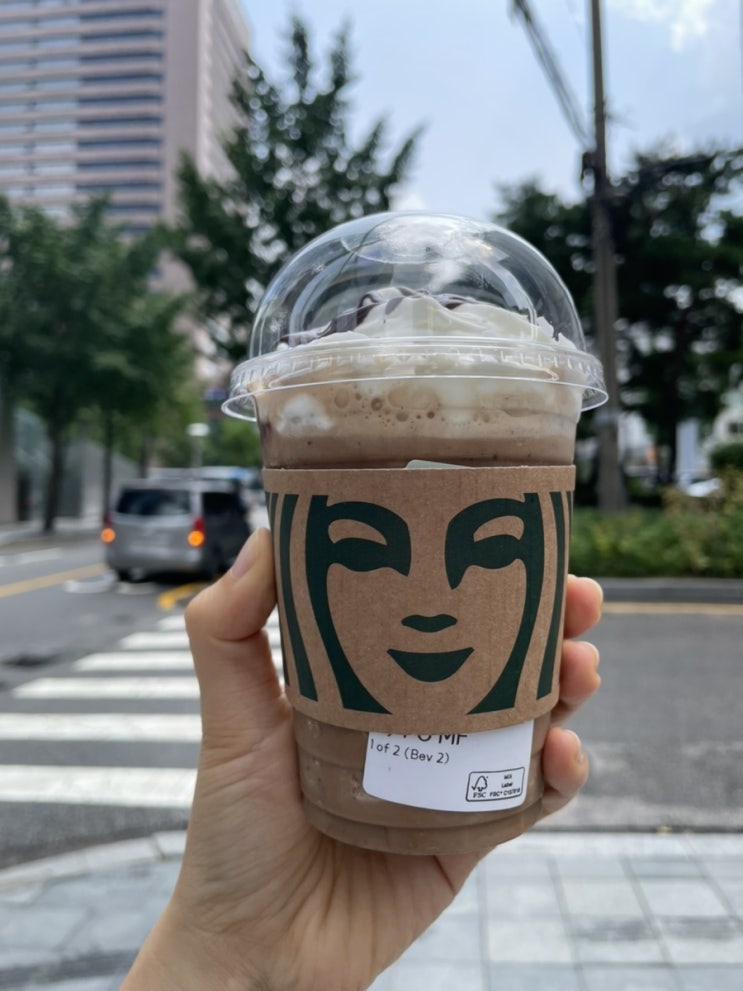  8월 일상 얍얍얍 (크렘드마롱, 메론빙수, 김가네, 코렐, 곤약순대, 신라면 볶음면, 초원오리농장, 샤인머스캣 스윗박스, 코로나 백신 예약, 또먹피, 빙달, 소곱창, 미마인)