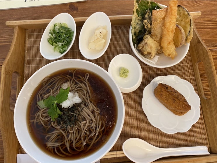  대구 수성구 맛집, 범어동 맛집 ) 모밀국수 전문점 키츠네소바 맛있어요.