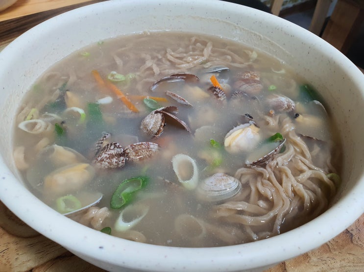  [용인, 메밀촌 막국수 본관] 메밀 바지락 칼국수
