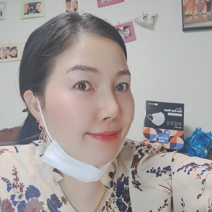  퓨어원데이 마스크 숨쉬기 편해요