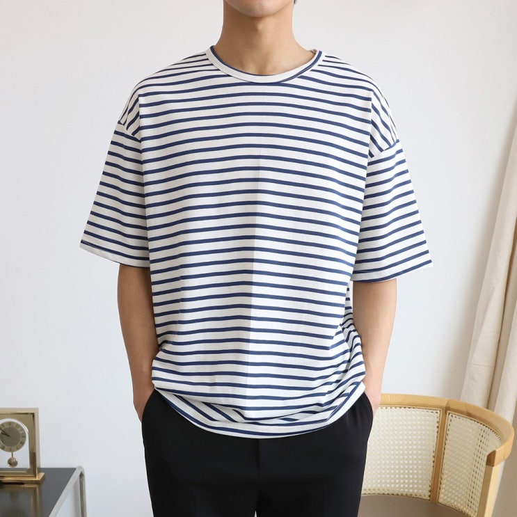 구매평 좋은 더베이직샵 스트라이프 제임스 오버핏 단가라 반팔 라운드 티셔츠 3컬러 좋아요 구매평 좋은 더베이직샵 스트라이프 제임스 오버핏 단가라 반팔 라운드 티셔츠 3컬러 좋아요