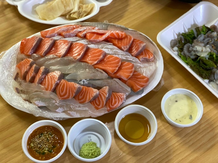  삼송역 횟집 삼송역 회포차에서 포장하기