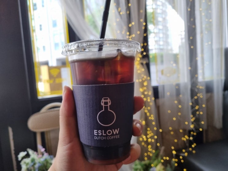 커피가 맛있는 카페 이슬로우 커피(eslow coffee) 콜드브루 서울역점 후기 커피가 맛있는 카페 이슬로우 커피(eslow coffee) 콜드브루 서울역점 후기