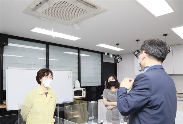 가정 밖 청소년, 이번에도 재난지원금 못 받아 가정 밖 청소년, 이번에도 재난지원금 못 받아