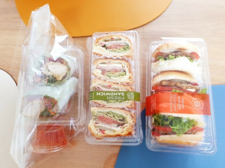  파리바게트 샌드위치&샐러드 랩&롤 케익 칼로리,가격 알려드림