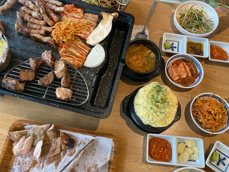  한남대고기집은 투더돼지 ᐢ••ᐢ