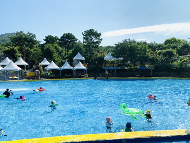  신흥레저타운 고기굽는 수영장 양주 야외 수영장 명단자리
