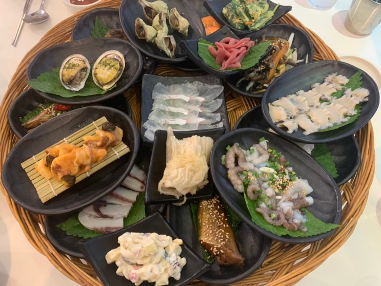  포항 영일대 해수욕장 해산물, 해물 맛집인 동원해물촌 :)
