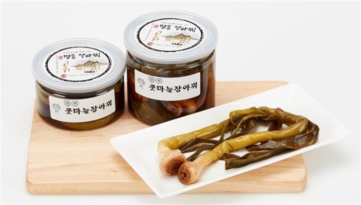 잘나가는 [고유푸드] 국내산 수제 풋마늘 장아찌500g, 500g 추천합니다