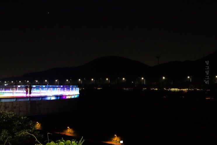 아라마루 휴게소 무지개 빛 전망대 야경 밤산책로 좋은곳, 운영시간