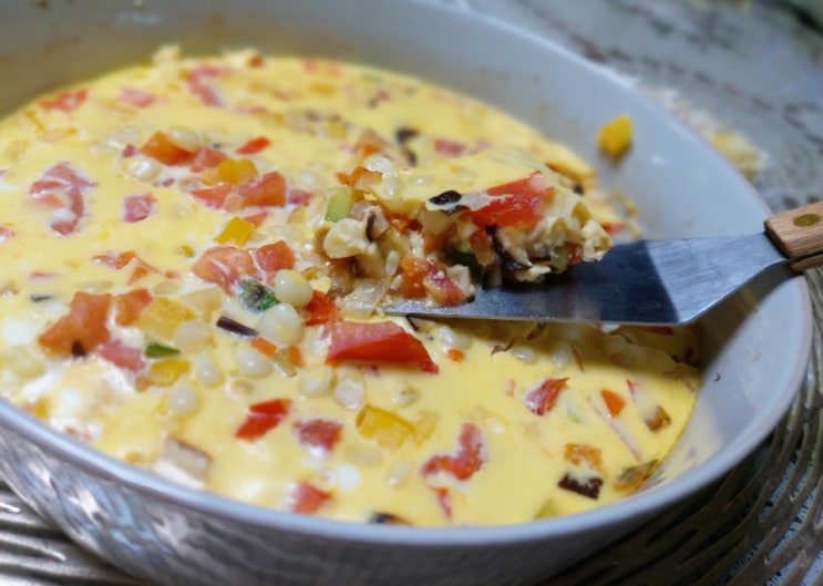 <홈 브런치> 프리타타 Frittata 자투리 채소로 만드는 이탈리아 달걀찜 오믈렛 프리타타 뜻 <홈 브런치> 프리타타 Frittata 자투리 채소로 만드는 이탈리아 달걀찜 오믈렛 프리타타 뜻