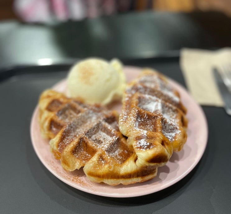 [버티고개] 개인적으로 제일 좋아하는 크로플 맛집 프롬하츠커피 