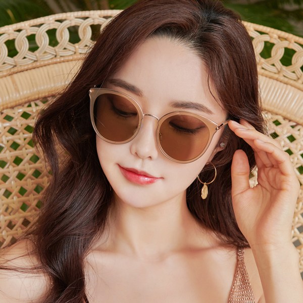 최근 인기있는 멜라크메 남여공용 편광 빅 라운드 캣츠 베이지 선글라스 ··· 최근 인기있는 멜라크메 남여공용 편광 빅 라운드 캣츠 베이지 선글라스 ···