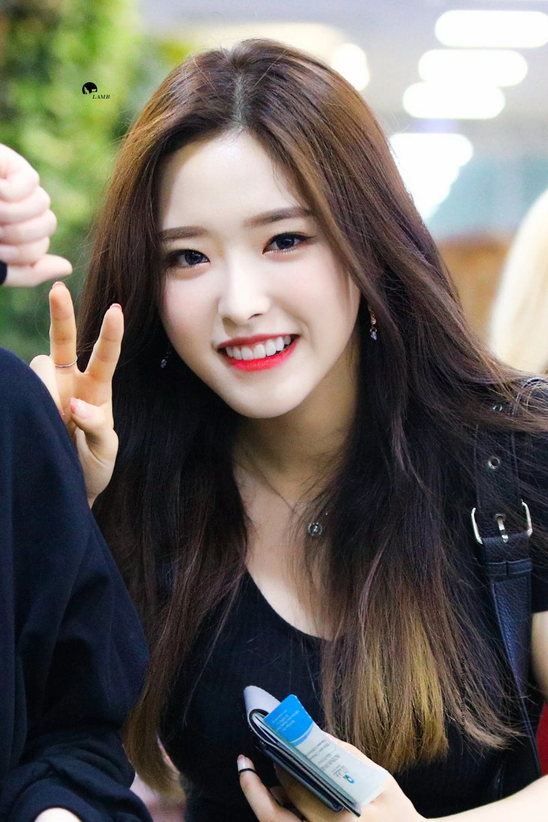 이달의소녀 올리비아혜, 190802 LOONA Olivia Hye 9P