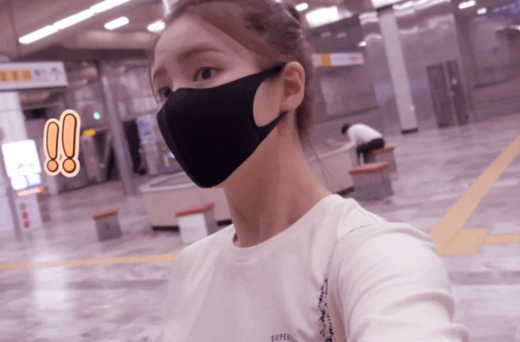  마스크 뚫고 나오는 미모 신세경 움짤