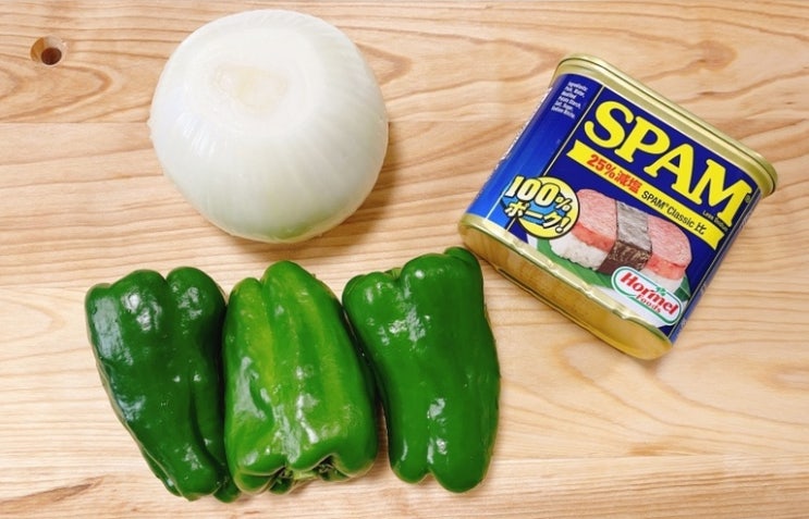  피망 파프리카 차이:피망스팸볶음 레시피