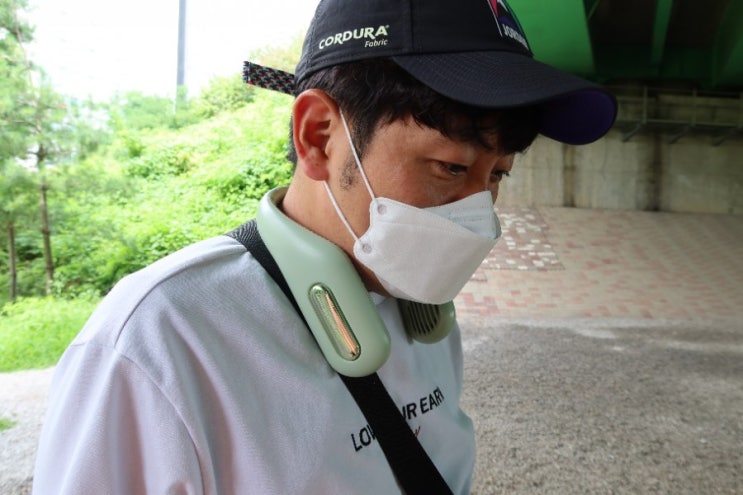  목에거는선풍기 넥풍기 여름엔 필수지