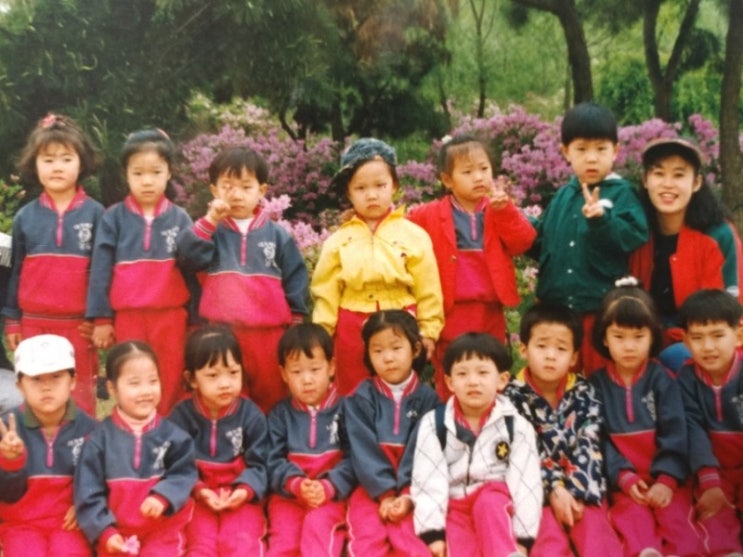  한꺼풀 벗다. 난 외향적인 성격이 맞구나!! 잠시 사교성이 있는 내향적 인간으로 착각했었음. 외모지상주의, 피해의식, 인생의 전환점