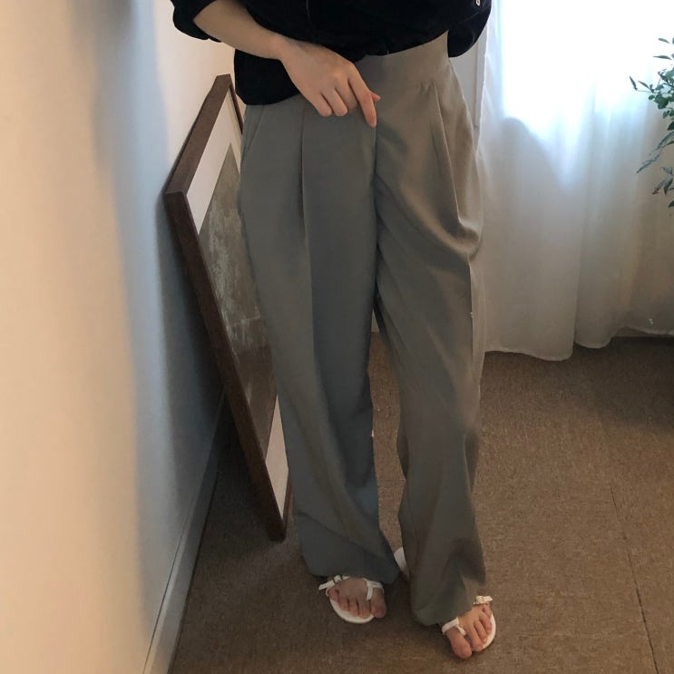  초가을까지 입기 좋은 여성 와이드 슬랙스 코디