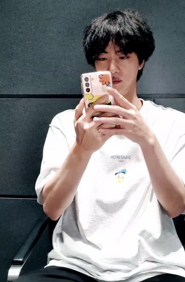  방탄소년단 진 브이라이브, 남친짤 남기고 가셨다