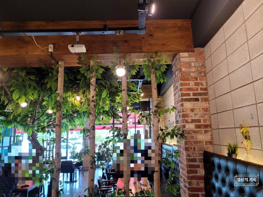 딥커피 사진 6