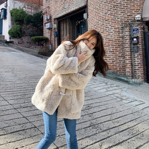 선호도 높은 생활도움 2020년 가을 겨울 램스울 밍크코트 차이나 하프롱 코트 나그랑 버드롭 래빗 퍼코트 좋아요 선호도 높은 생활도움 2020년 가을 겨울 램스울 밍크코트 차이나 하프롱 코트 나그랑 버드롭 래빗 퍼코트 좋아요