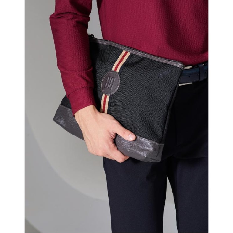 인지도 있는 닥스 골프 남성 20FW 블랙 패치장식 클러치백 DGGF0F903BK, BLACK 좋아요 인지도 있는 닥스 골프 남성 20FW 블랙 패치장식 클러치백 DGGF0F903BK, BLACK 좋아요