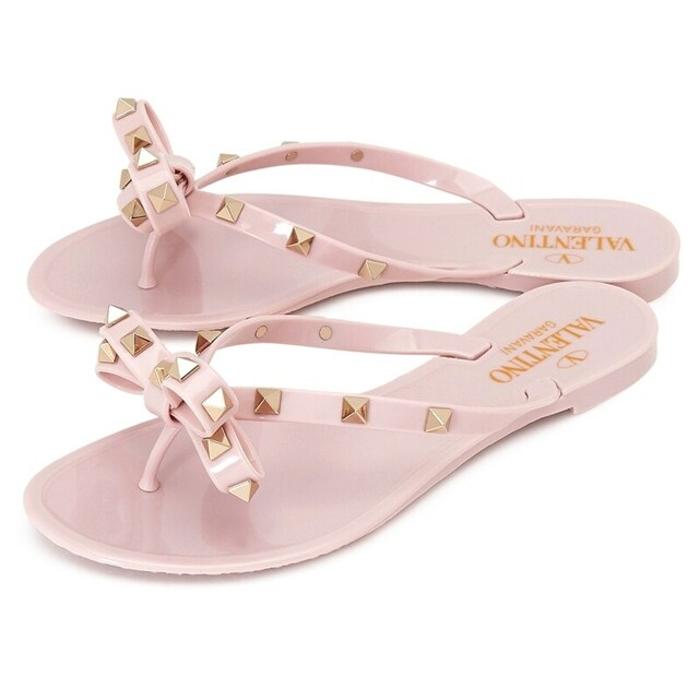 가성비 좋은 발렌티노 Valentino Garavani 여성 슬리퍼 10623777 ··· 가성비 좋은 발렌티노 Valentino Garavani 여성 슬리퍼 10623777 ···