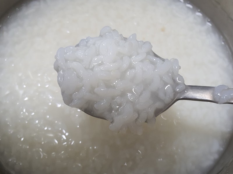 초간단 햇반으로 흰쌀죽 만들기!