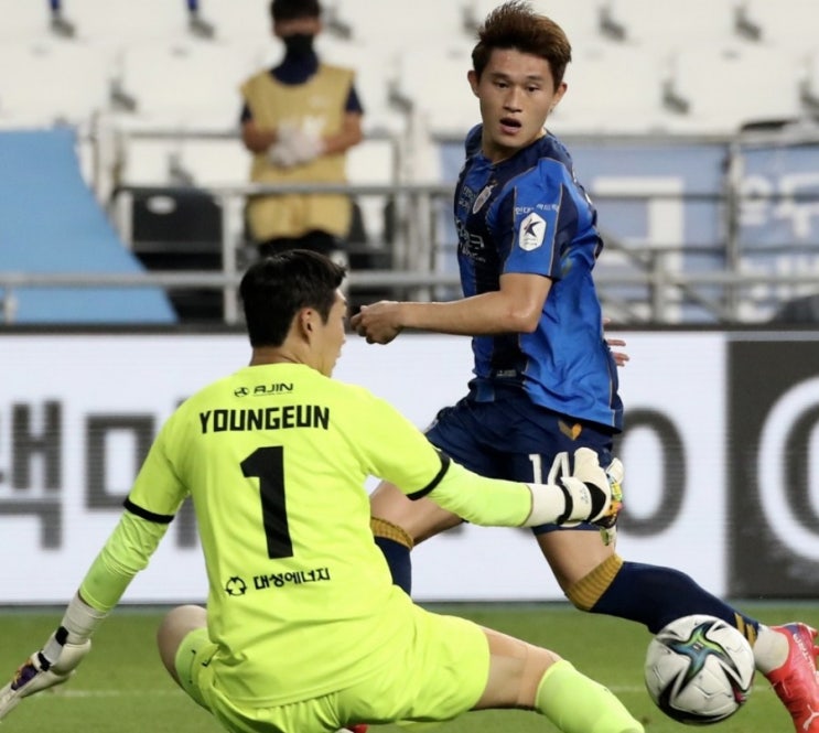 2021 K리그 하나은행 FA컵 8강전 강원FC vs 수원삼성 대구FC vs 김천상무 울산현대 vs 양주시민 전남드래곤즈 vs 포항스틸러스 2021 K리그 하나은행 FA컵 8강전 강원FC vs 수원삼성 대구FC vs 김천상무 울산현대 vs 양주시민 전남드래곤즈 vs 포항스틸러스