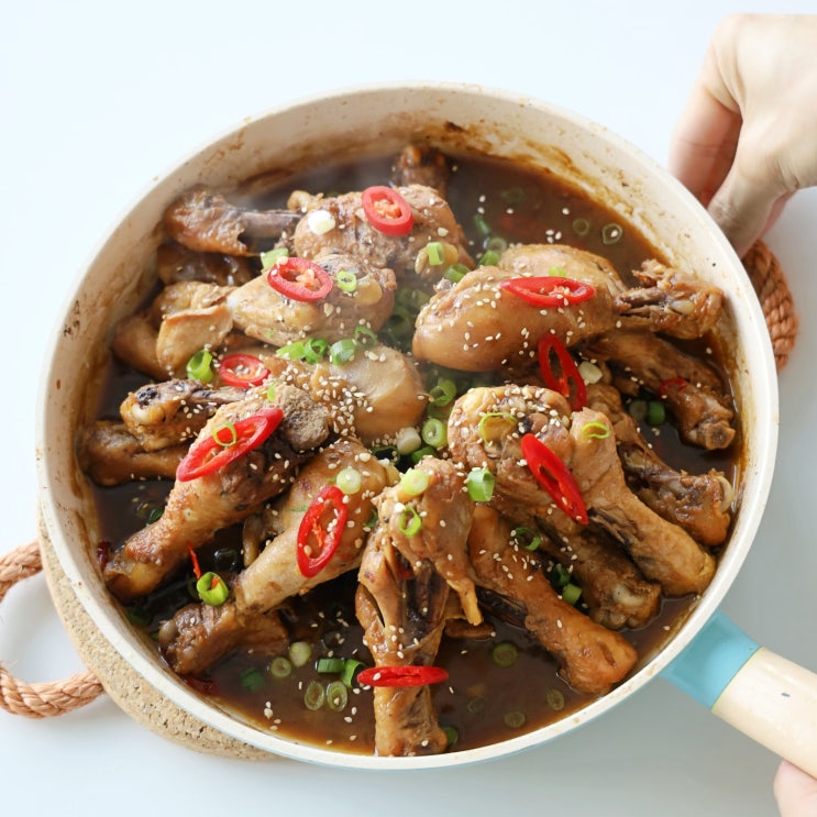  닭요리 닭다리 간장조림 맛깔나는 닭다리 요리