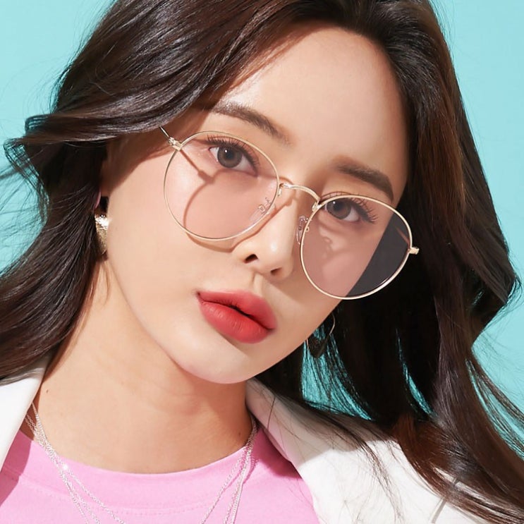 최근 인기있는 멜라크메 오버사이즈 핑크틴트 안경 선글라스 좋아요 최근 인기있는 멜라크메 오버사이즈 핑크틴트 안경 선글라스 좋아요