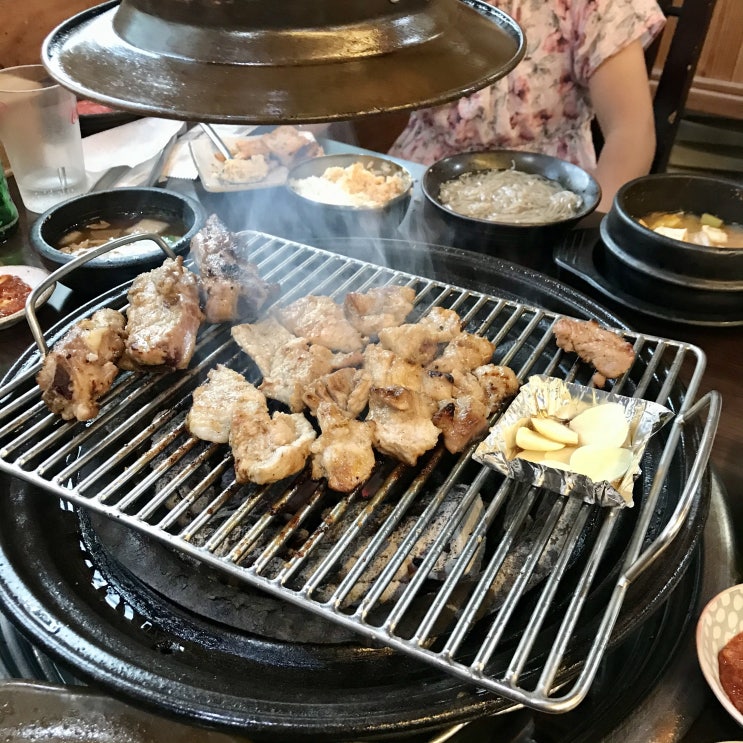 이화갈비노노 구관이 명관 쌍용동 정지뜰이 최고 돼지갈비 가족외식 / 천안식후감
