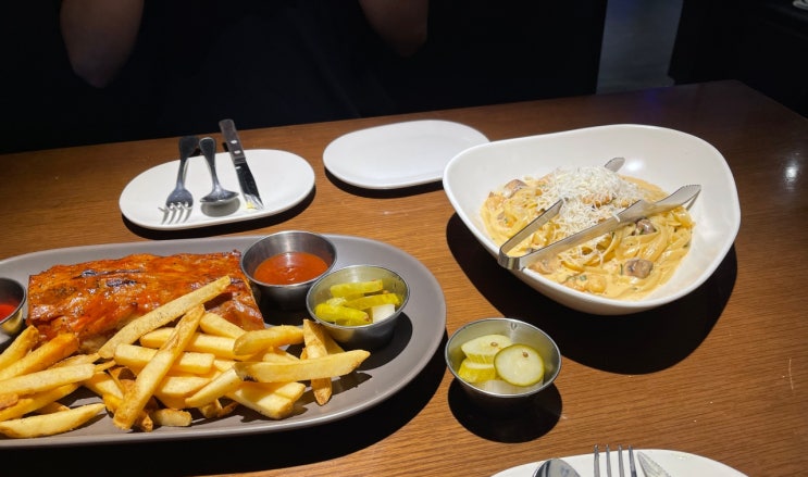 생일맞이 아웃백 강남점 런치세트 국민노리체크카드 환급 할인
