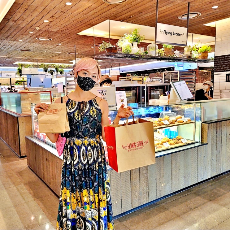플라잉스콘 현대백화점 무역센터점 식품관 빵집