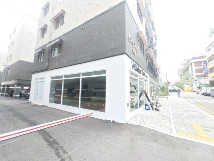  송내 상가 열차단썬팅 자외선차단썬팅 건물 유리창문 썬팅필름 시공