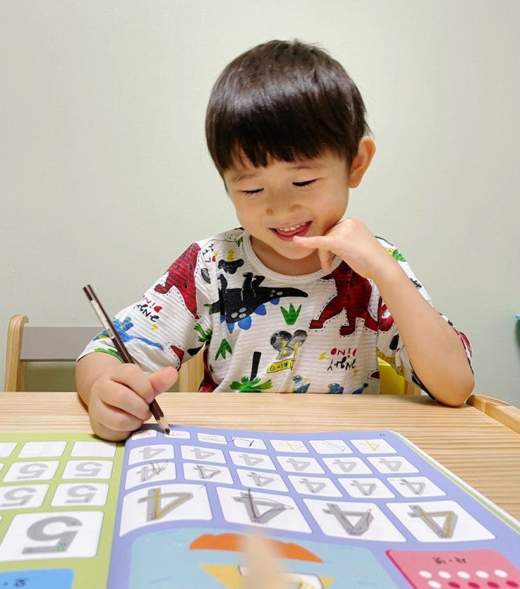  5세 숫자쓰기는 재미있고 빠른 숫자 쓰기로 시작해요!