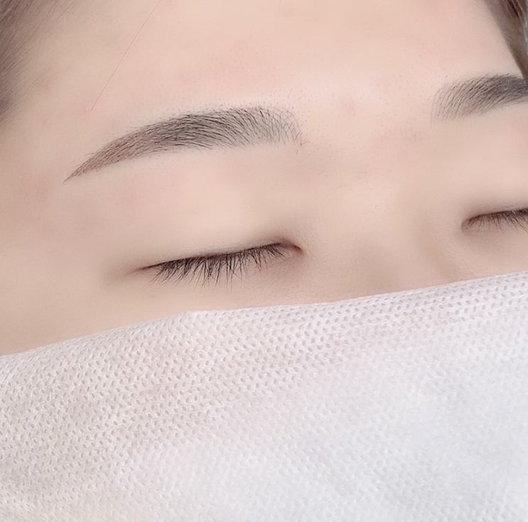  대구눈썹.대구자연눈썹.대구여자눈썹.피오라뷰티샵
